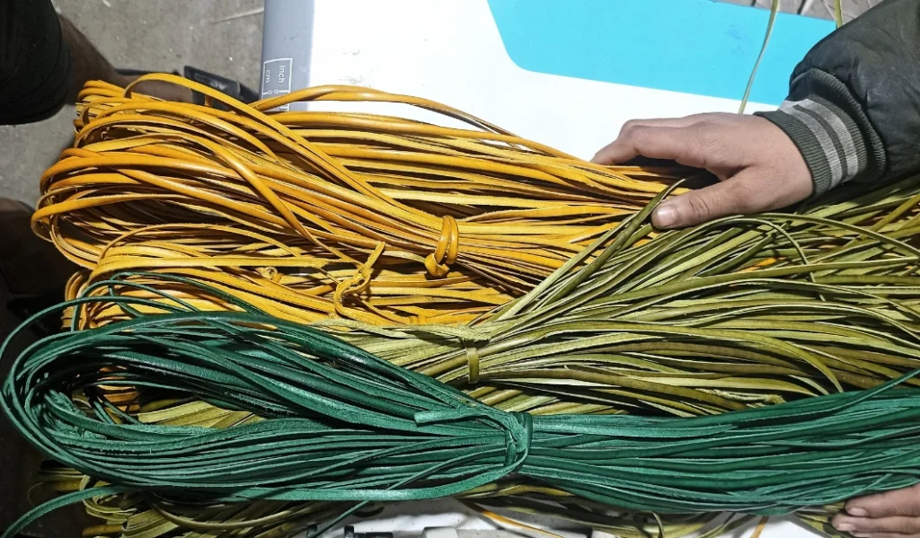 For handmade leather woven bags initial lace for making bag in indian unit